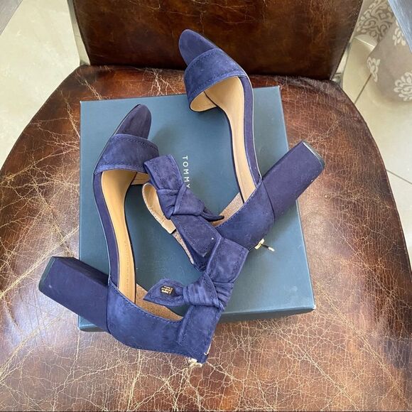 Tommy Hilfiger navy suede leather sandals 6 1/2 - Picture 4 of 5